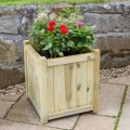 Holywell Planter nest of 3